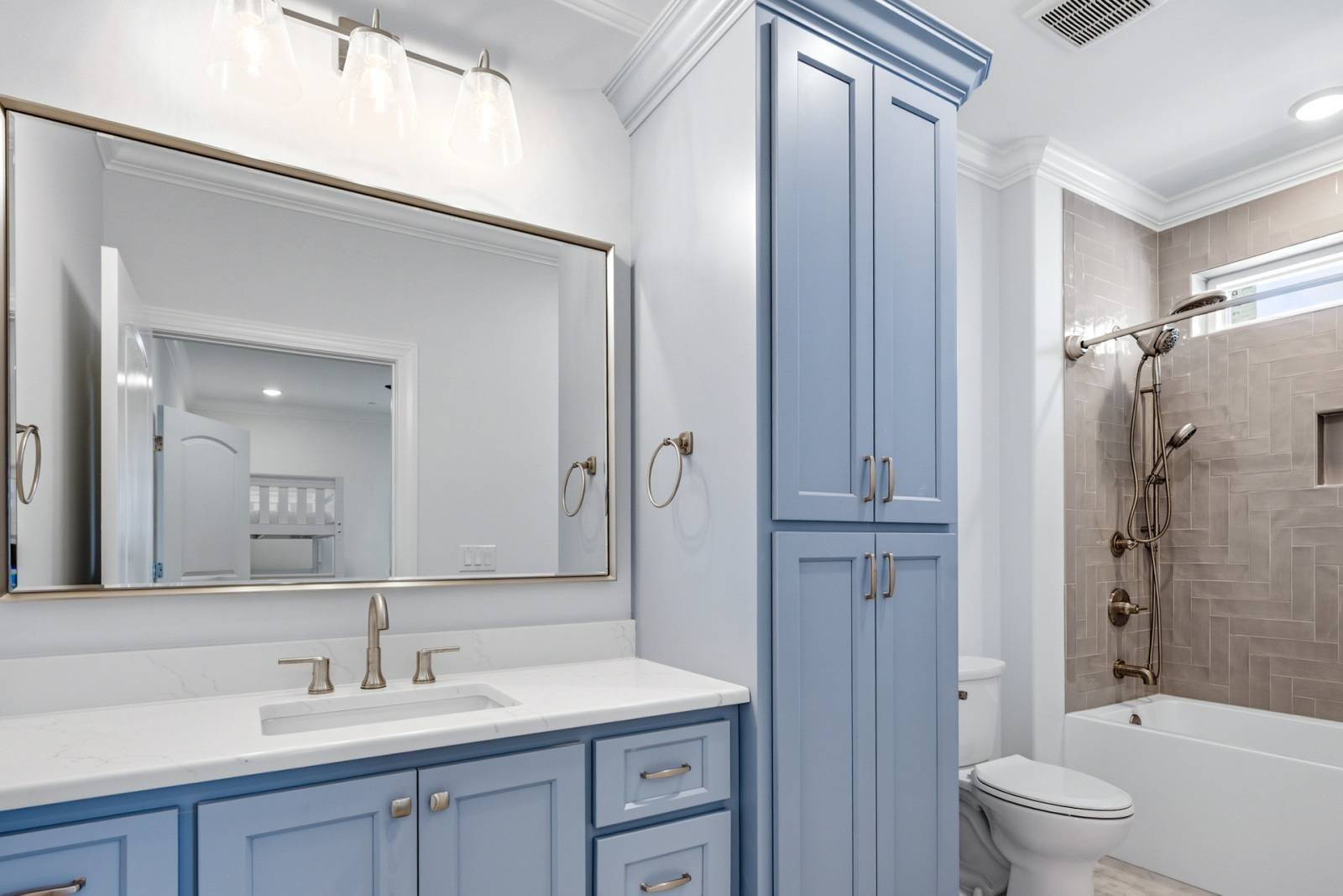The Sandcastle Bathroom at Carolina Seas