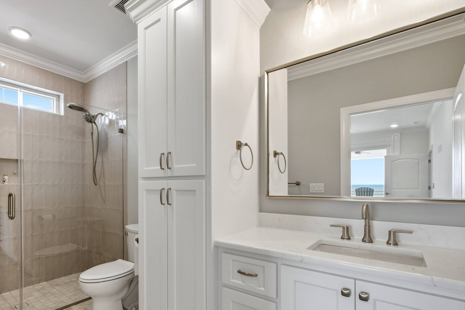 The Ocean Mist Bathroom at Carolina Seas