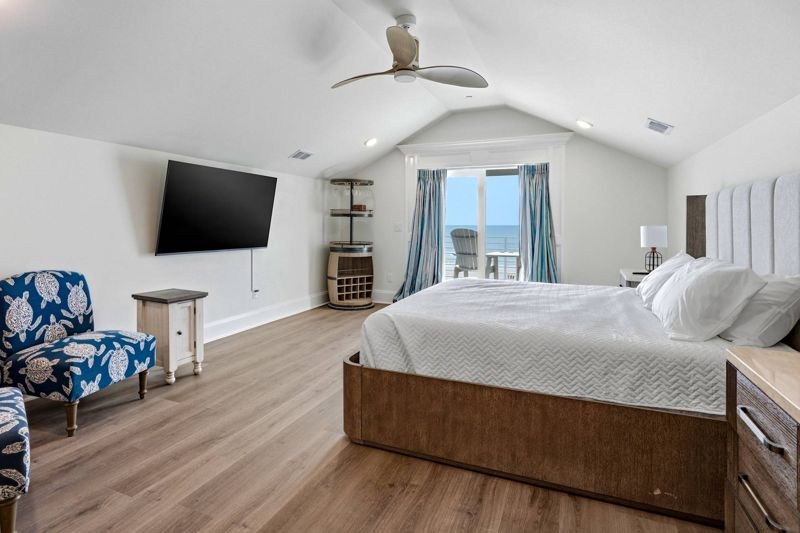“High Tide” suite